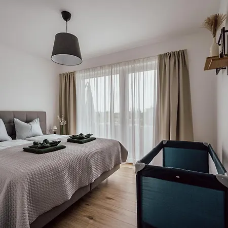Pusszantalak Apartment *