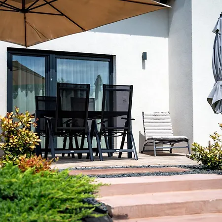 Lägenhet Pusszantalak