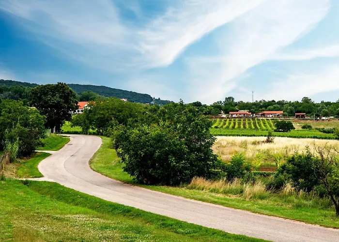 Pusszantalak Lägenhet