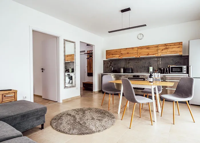 Lägenhet Pusszantalak *