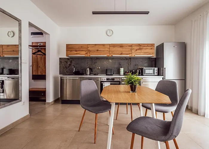 Pusszantalak * Paloznak